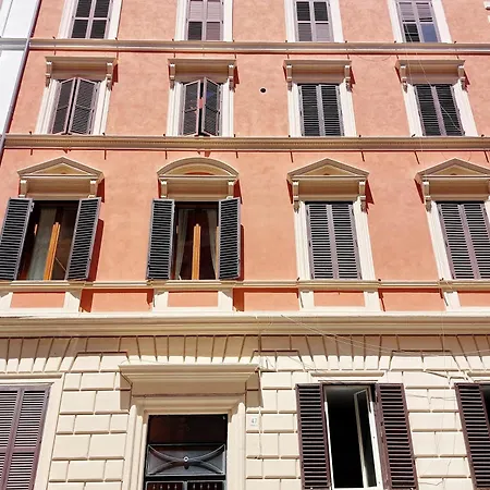 Redseven Rome Apartments-3